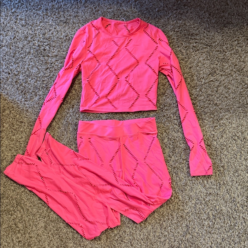 Women's Pink Long Sleeve Crop Top and Leggings Set